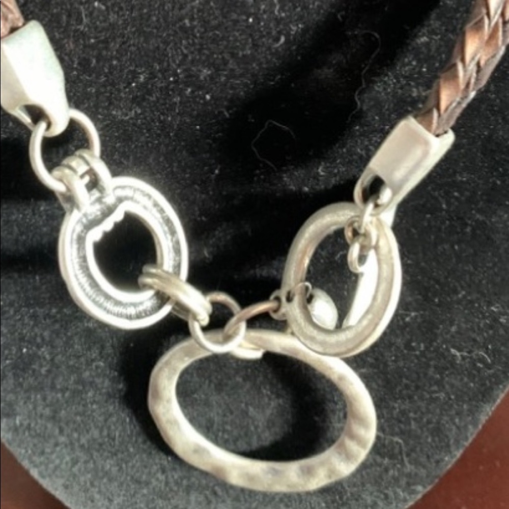necklace - Picture 2 of 2